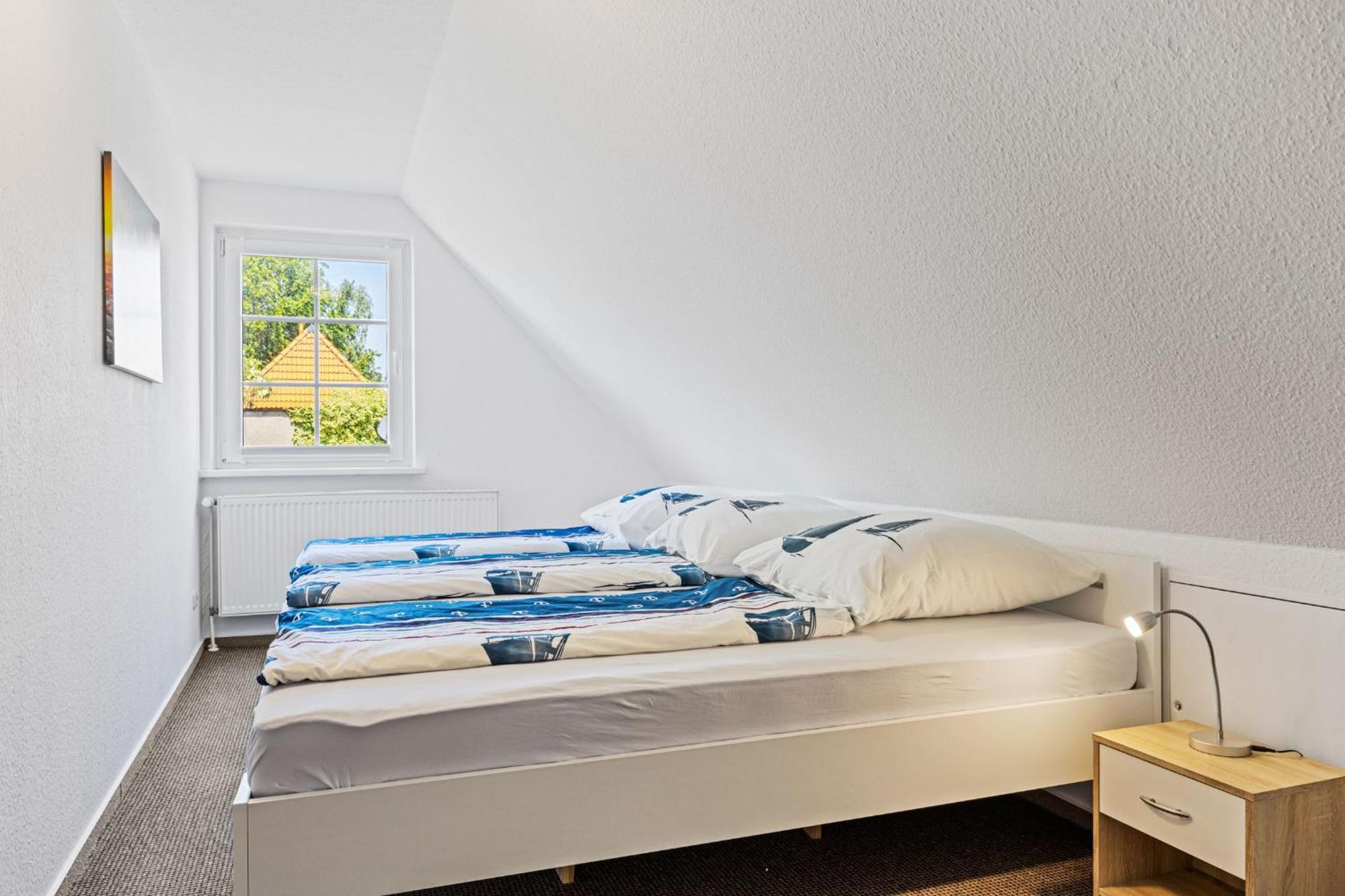 Ferienwohnung "Flori'S Ponyhof" Kröpelin Esterno foto